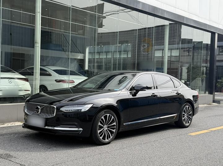 S90 2024 B5 Luxury