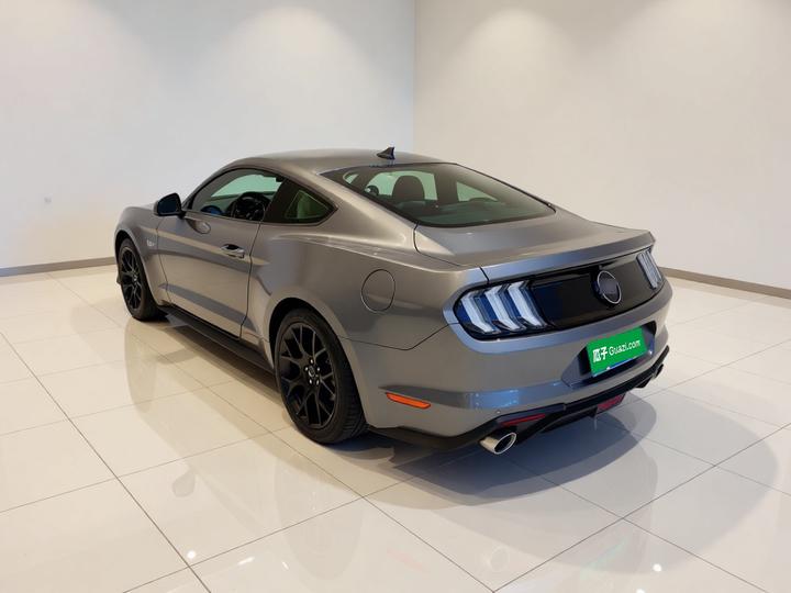 Mustang 2021 2.3T EcoBoost photo 4
