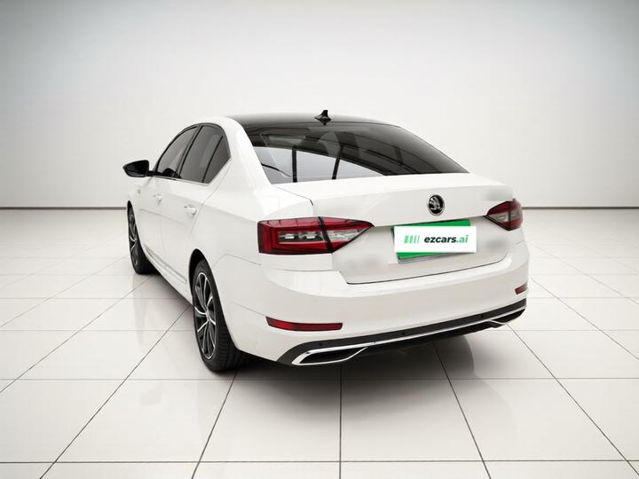 Octavia 2018 TSI280 DSG Luxury photo 4
