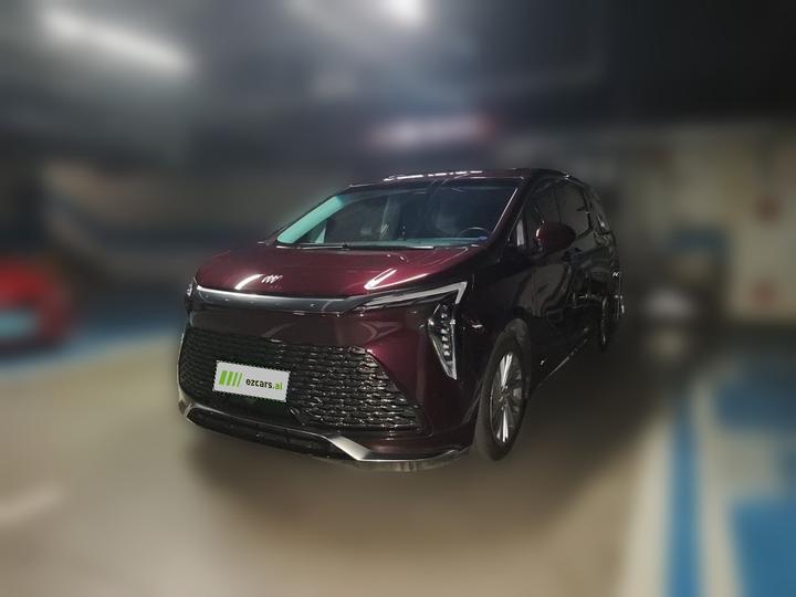 2023 2.0T 7-Seater