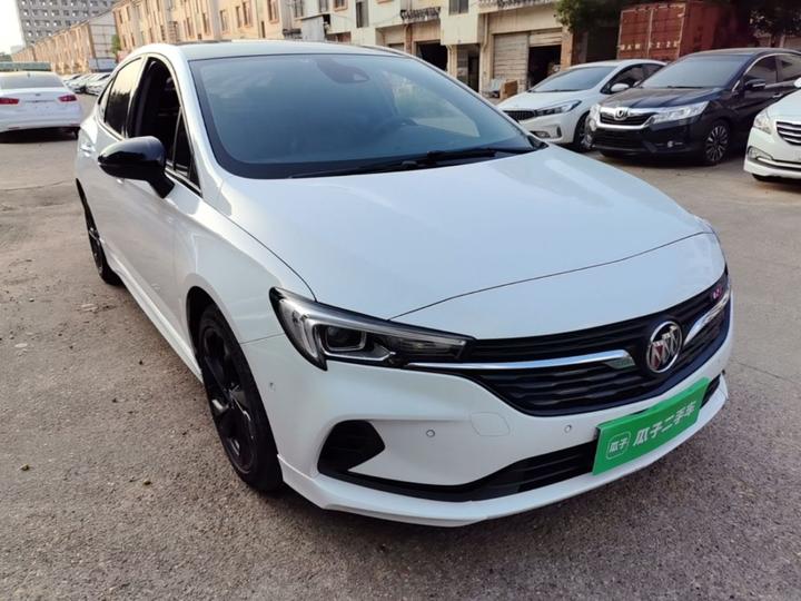 Verano 2020 GS 20T CVT Luxury photo 3