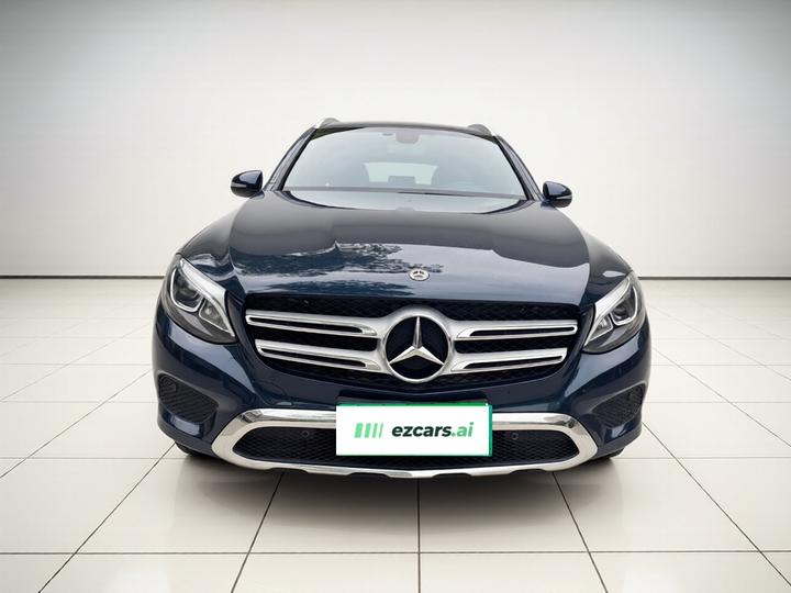 GLC 2019 GLC 200 L 4MATIC photo 2