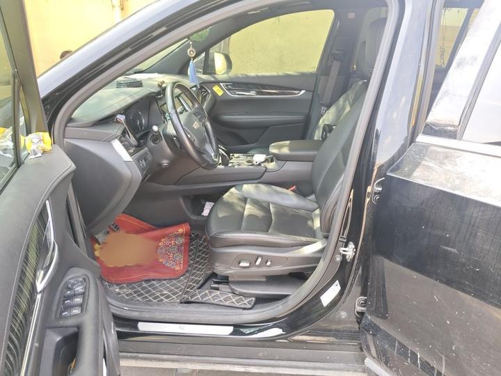 XT6 2022 2.0T 7-Seater AWD Luxury Standard photo 7