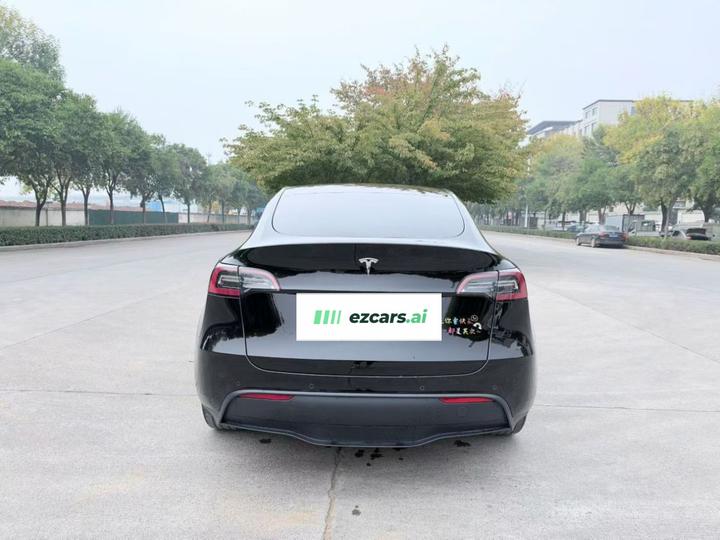 Model Y 2022 Facelift RWD photo 5