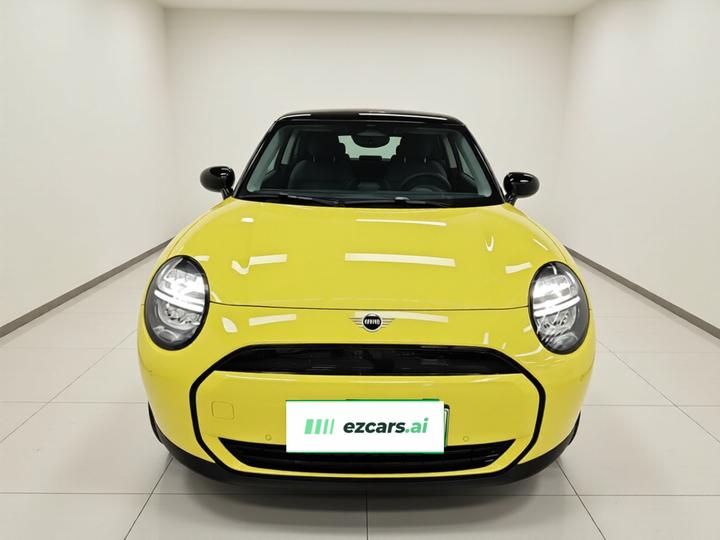 MINI COOPER 2024 456km COOPER E Classic photo 2