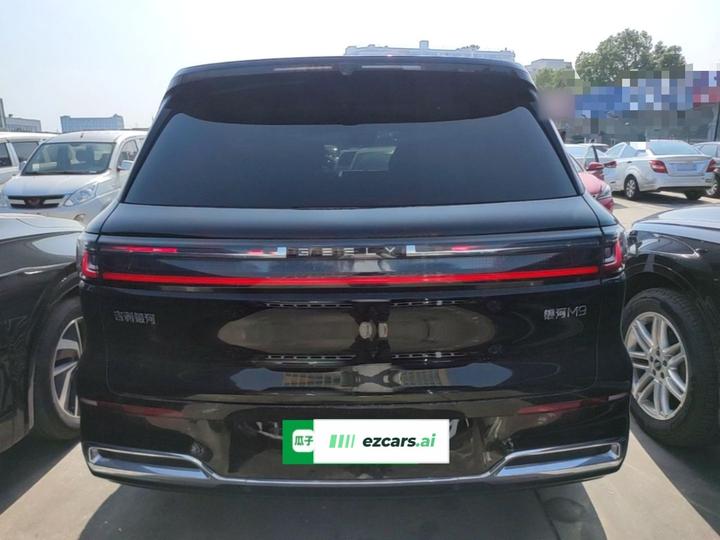 Galaxy M9 2025 210km AWD Pilot photo 5