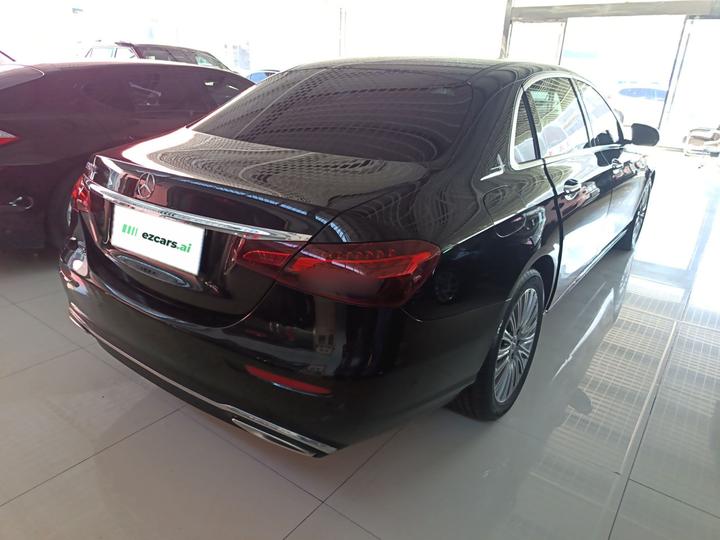 E-Class 2018 Facelift E 200 L photo 4