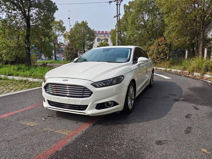 Mondeo 2013 2.0L GTDi200 Fashion