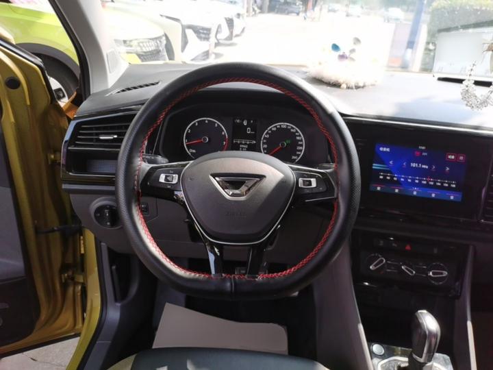 VS5 2019 280TSI AT photo 7
