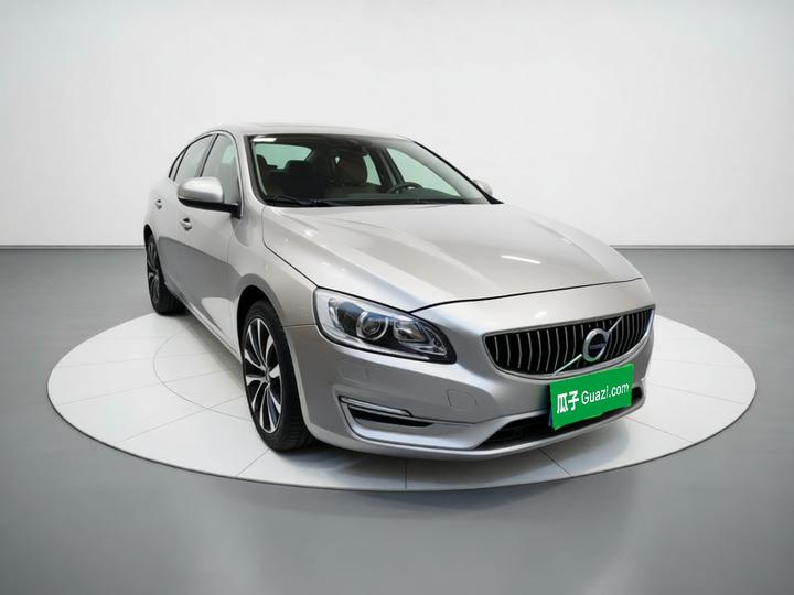 S60 2019 S60L Facelift T5 Advanced photo 3