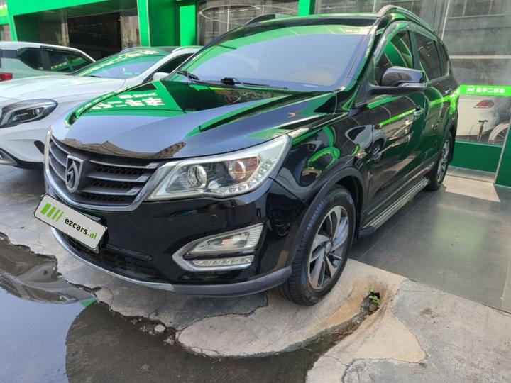 560 2016 1.5T MT Luxury