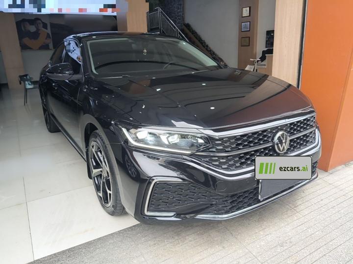 Passat 2024 380TSI photo 3