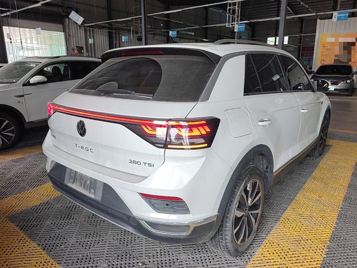 T-Roc 2024 280TSI DSG RWD photo 4