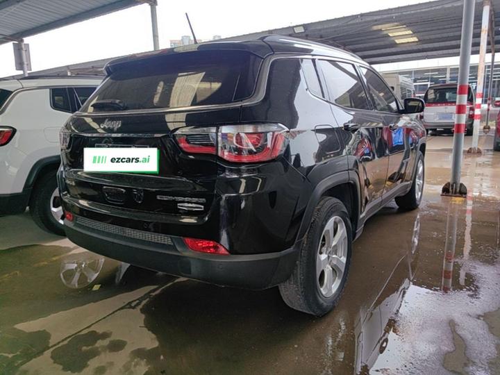 Compass 2017 200T AT photo 4