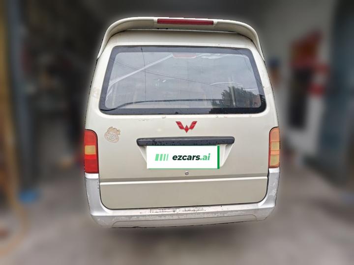 Wuling Zhiguang 2013 1.0L photo 5