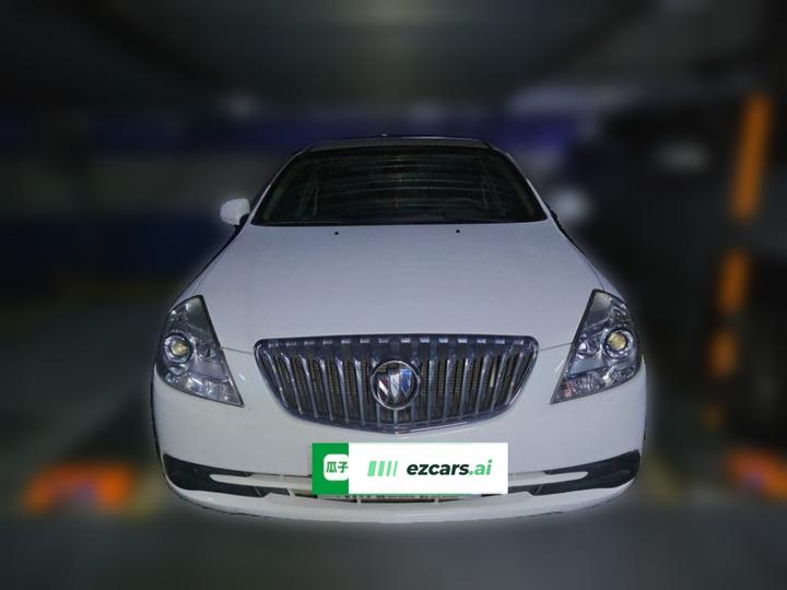 Excelle 2015 1.5L AT Classic photo 2
