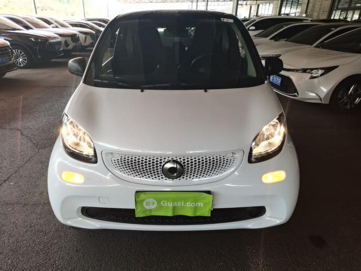 fortwo 2018 1.0L 52 Coupe China V photo 2
