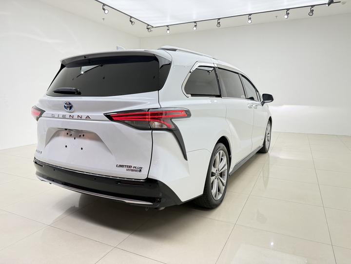 Sienna 2021 2.5L Hybrid Comfort photo 6