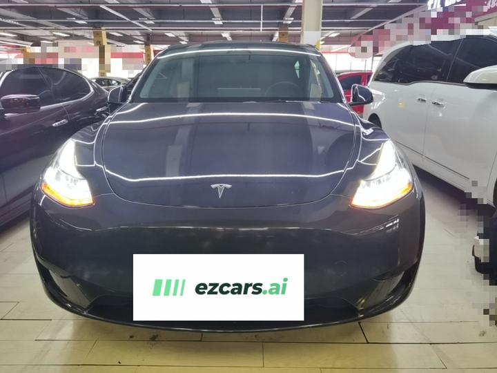 Model Y 2024 RWD photo 2
