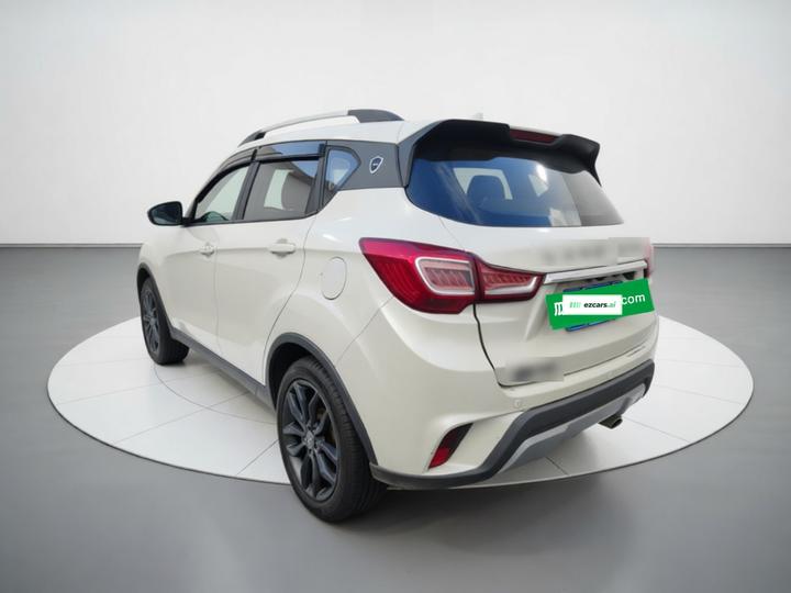 X2 2017 1.6L MT photo 4