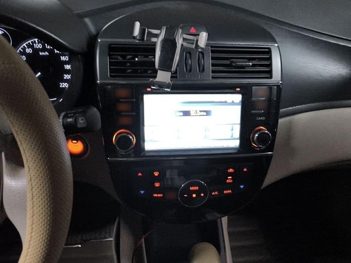 Tiida 2011 1.6L CVT Smart photo 5