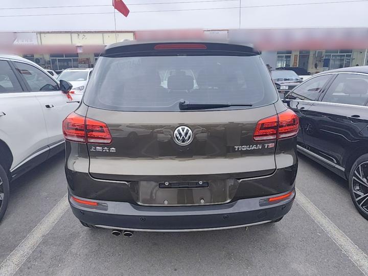 Tiguan 2015 1.8TSI AT RWD Luxury photo 5