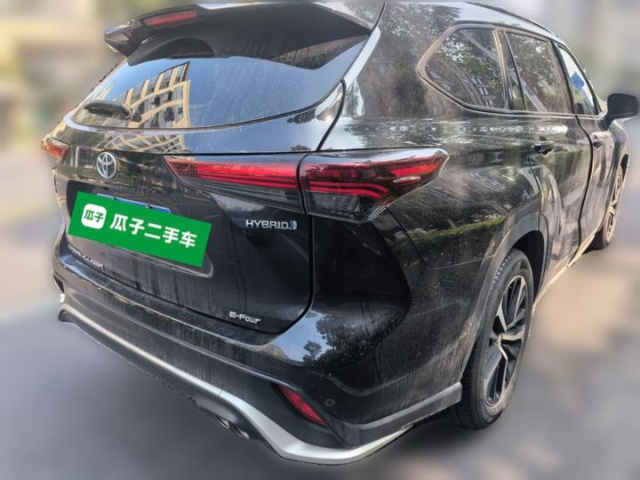 Crown 2023 2.5L HEV AWD Premium photo 6