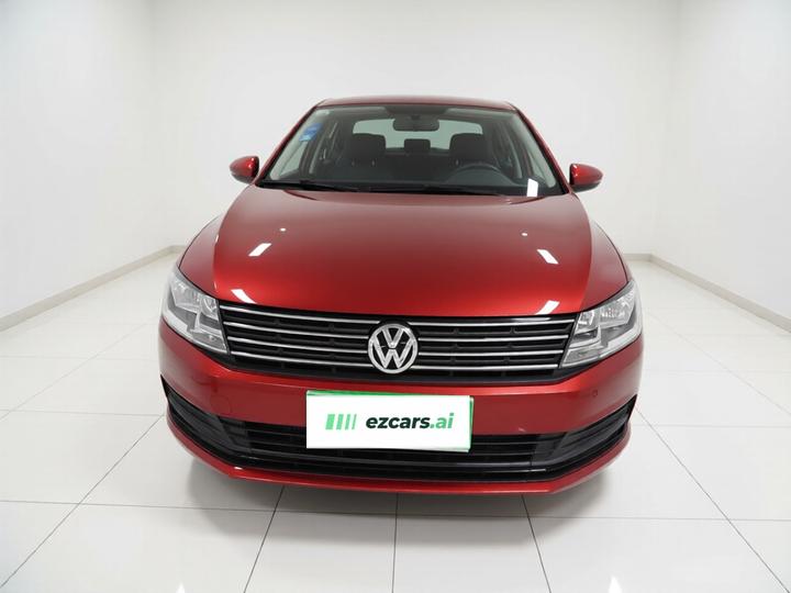 Lavida 2017 1.6L AT photo 2
