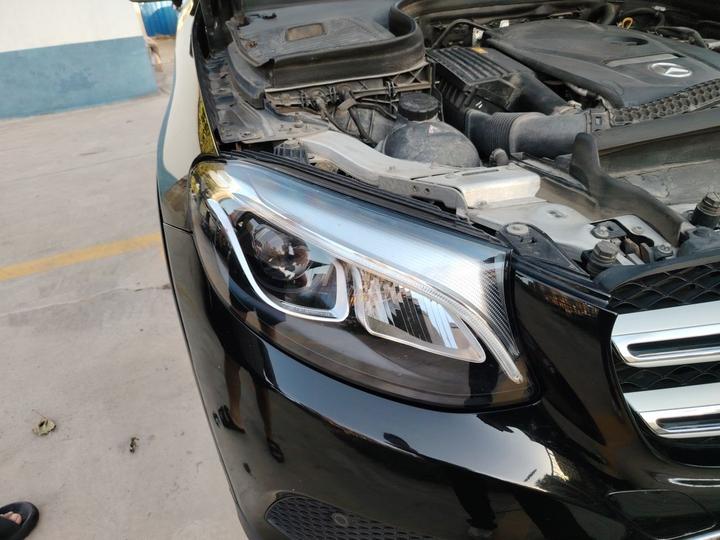 GLC 2017 GLC 200 4MATIC photo 7