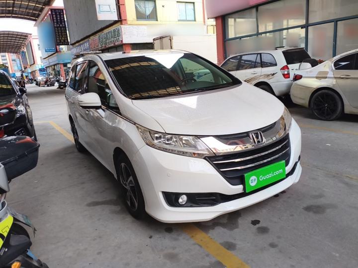 Odyssey 2015 Facelift 2.4L Smart photo 3