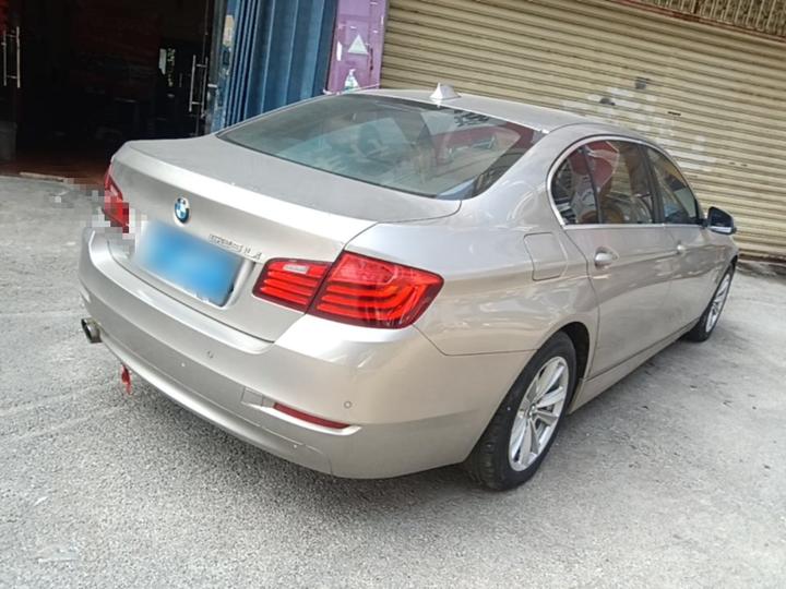 5 Series 2014 520Li photo 6