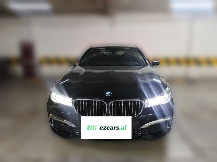 7 Series 2018 730Li Leading M Sport Package photo 2