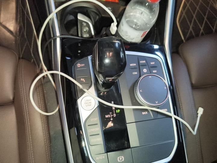3 Series 2020 325Li Launch Edition photo 6