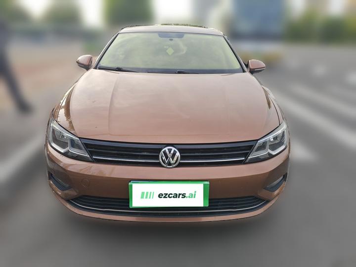Lamando 2017 230TSI DSG photo 2