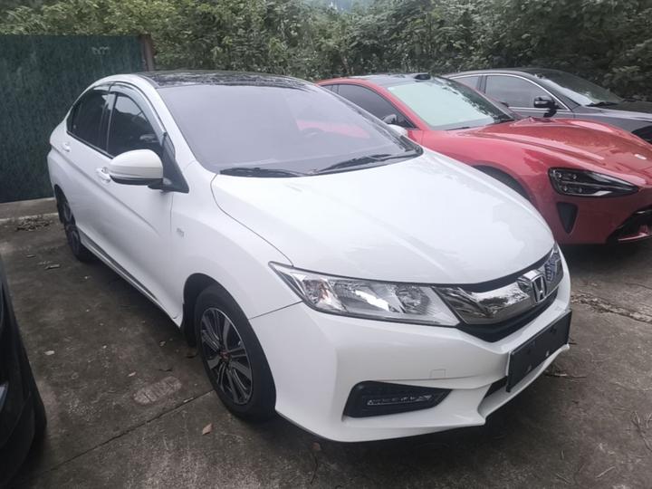 2019 1.5L CVT photo 3