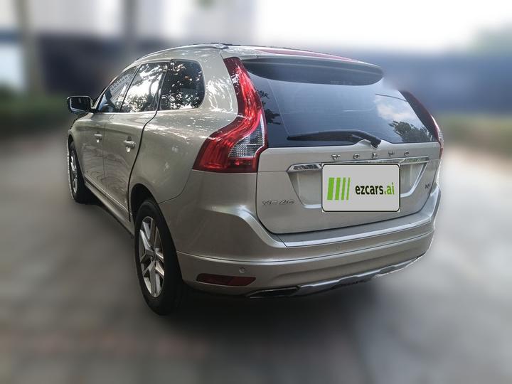XC60 2017 T5 Upgraded photo 4