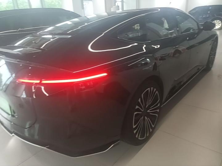 12 2025 Facelift Max EV AWD photo 4