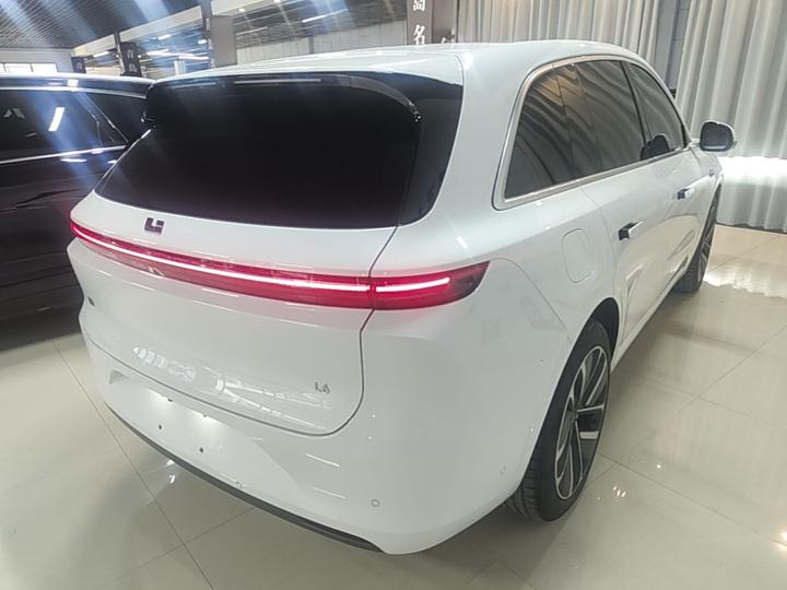 Li Auto L6 2024 Pro photo 4