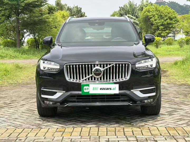 XC90 2021 B6 Luxury 7-Seater photo 2