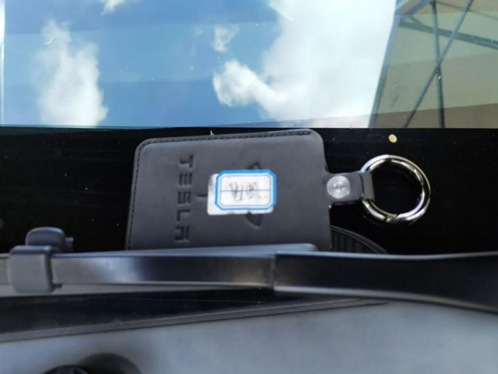 Model Y 2021 Standard Range RWD photo 8