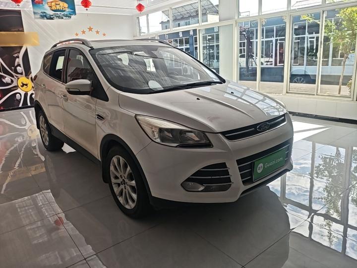 Kuga 2015 1.5L GTDi RWD photo 3