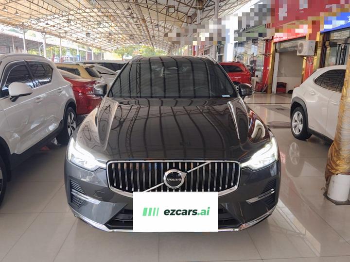 XC60 2022 B5 AWD Luxury photo 2