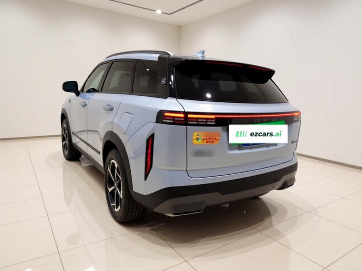 Explorer 06 2023 1.6T RWD Luxury photo 4