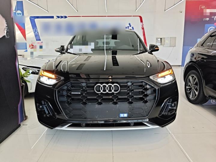 Q5L 2023 40T Luxury Dynamic photo 2