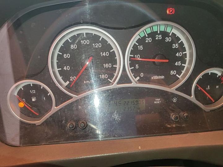 IVECO 2012 2.5T-A32 photo 7