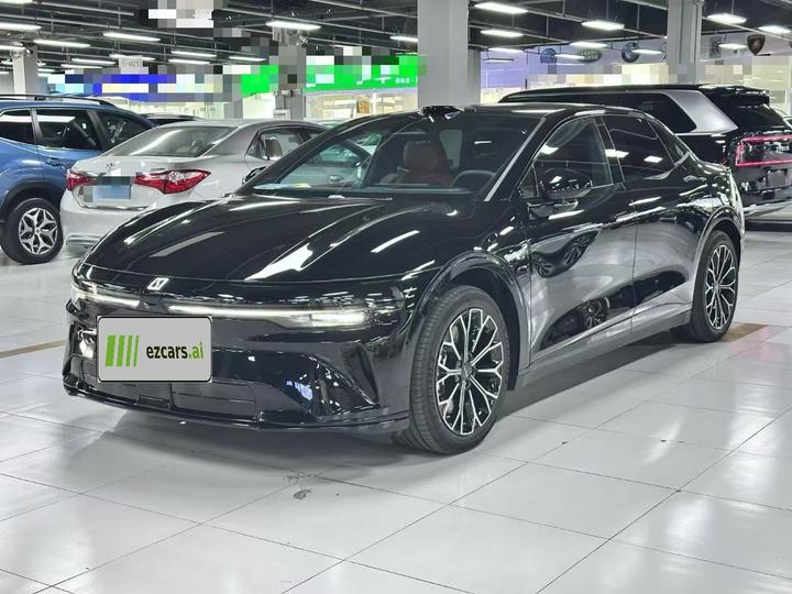 007 2026 RWD Max 75kWh