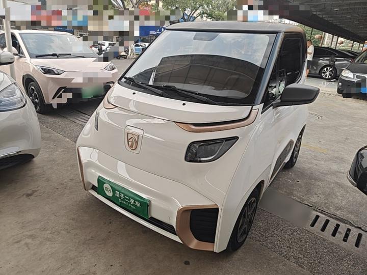 E200 2020 305KM