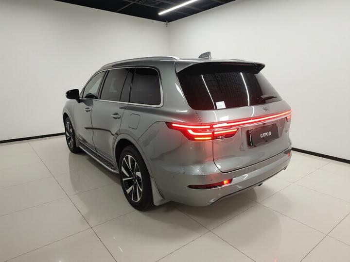 Li Auto ONE 2021 EREV 6-Seater photo 4