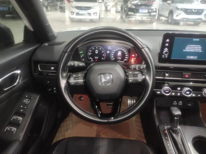 Civic 2023 HATCHBACK 240TURBO CVT photo 6