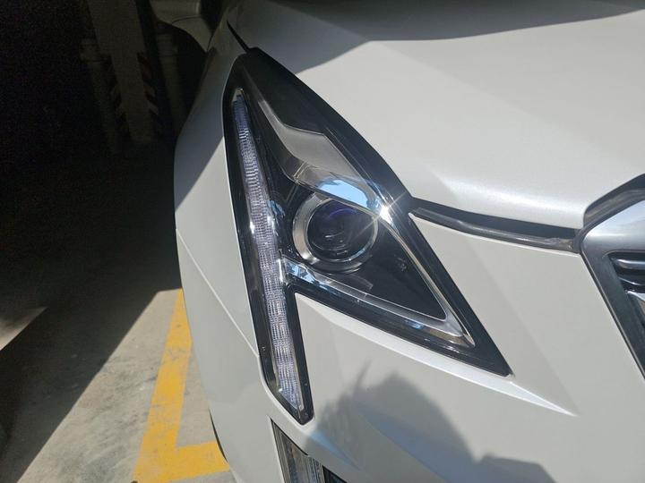 XT5 2018 28E AWD Tech photo 7